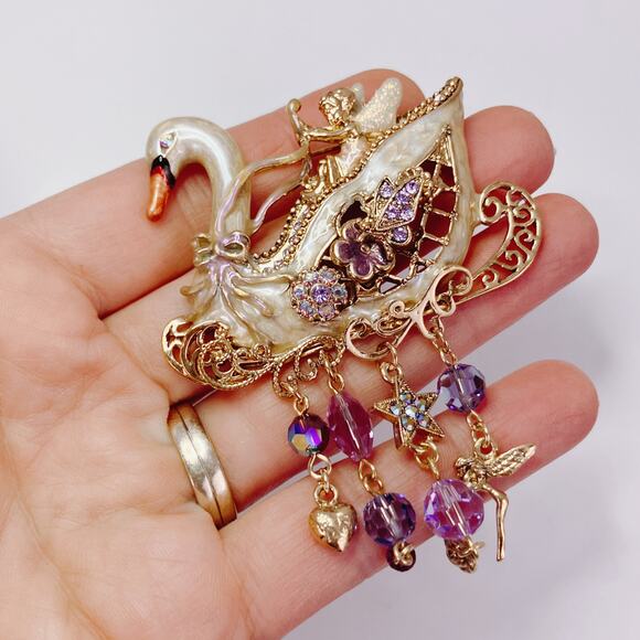 Vintage Signed Kirk's Folly Fairy Swan Sleigh Brooch Gold Tone Rhinestone Whimsy - Picture 3 of 10